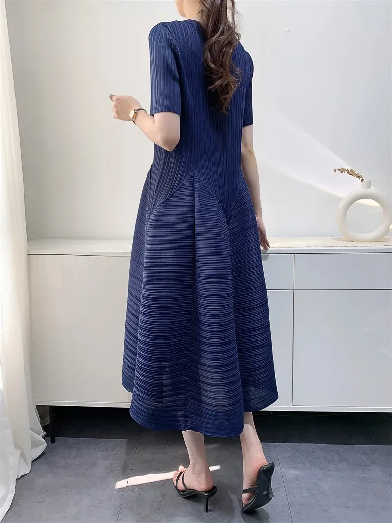 Beberino Pleated Dress: Elegant Slim Mid-Length Summer Dress for Women