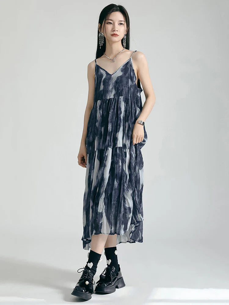 Beberino Printed Pleated Spaghetti Strap Dress V-Neck Sleeveless Loose Fit